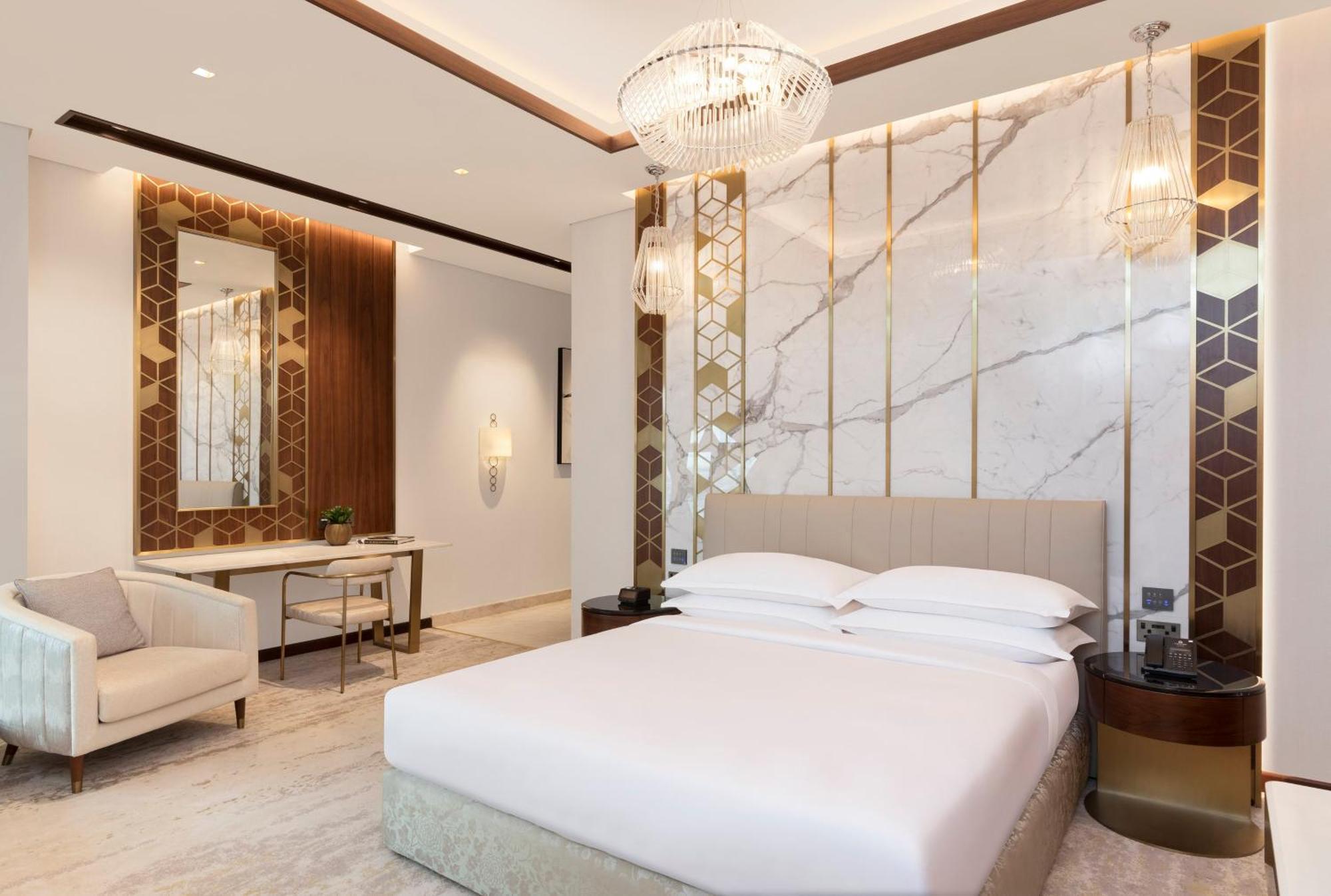 Velero Hotel Doha Lusail Экстерьер фото Deluxe Room